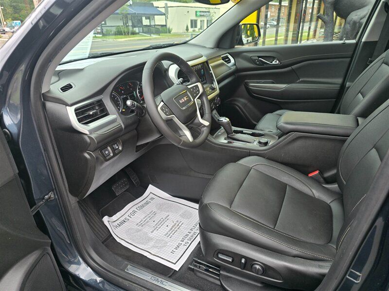 Used 2019 GMC Acadia SLT w/ Black Edition FWD image 12