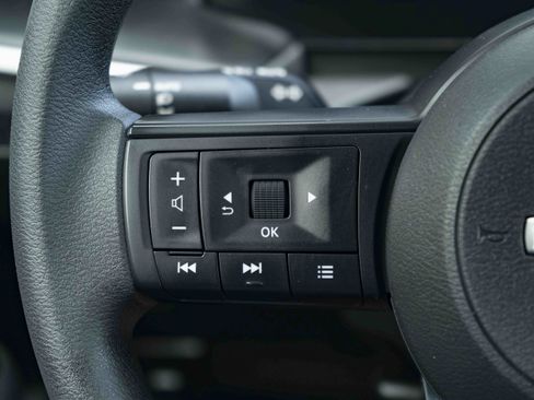 Used 2025 Nissan Kicks S w/ Interior Electronics Package AWD/4WD image 19