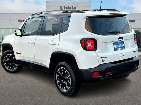 Used 2023 Jeep Renegade Trailhawk image 4