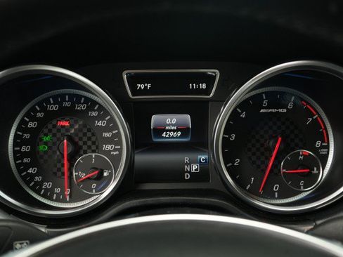Used 2019 Mercedes-Benz GLE 43 AMG 4MATIC image 40
