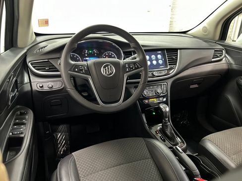 Used 2020 Buick Encore Preferred AWD/4WD image 13
