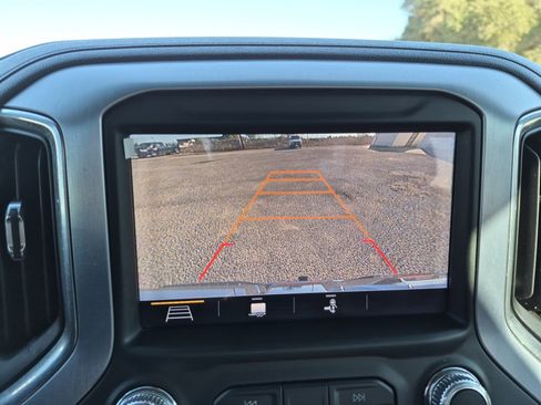 Used 2019 GMC Sierra 1500 SLT image 15