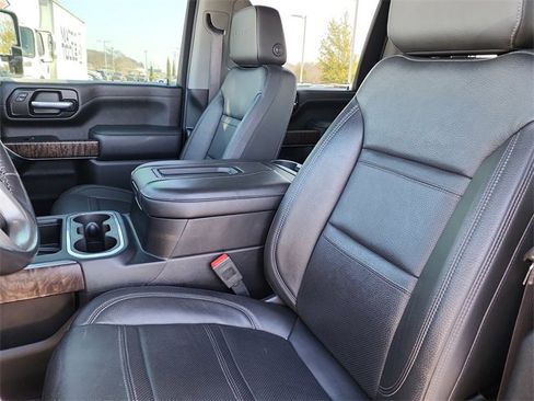 Used 2020 GMC Sierra 2500 Denali w/ Denali Ultimate Package image 17