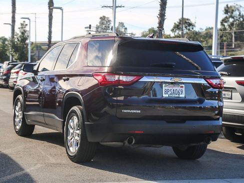 Used 2020 Chevrolet Traverse LT image 4
