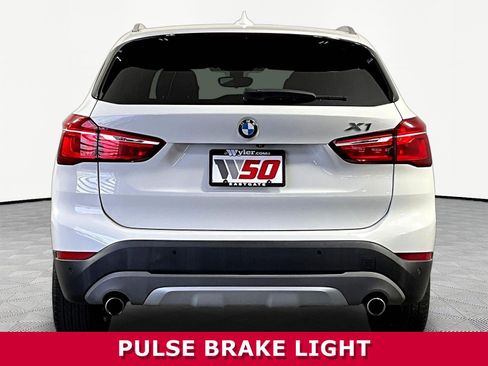 Used 2017 BMW X1 sDrive28i FWD image 5