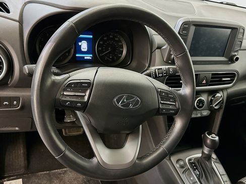 Used 2021 Hyundai Kona SEL Plus image 18