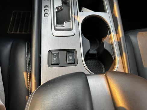 Used 2023 Nissan Murano SV image 20