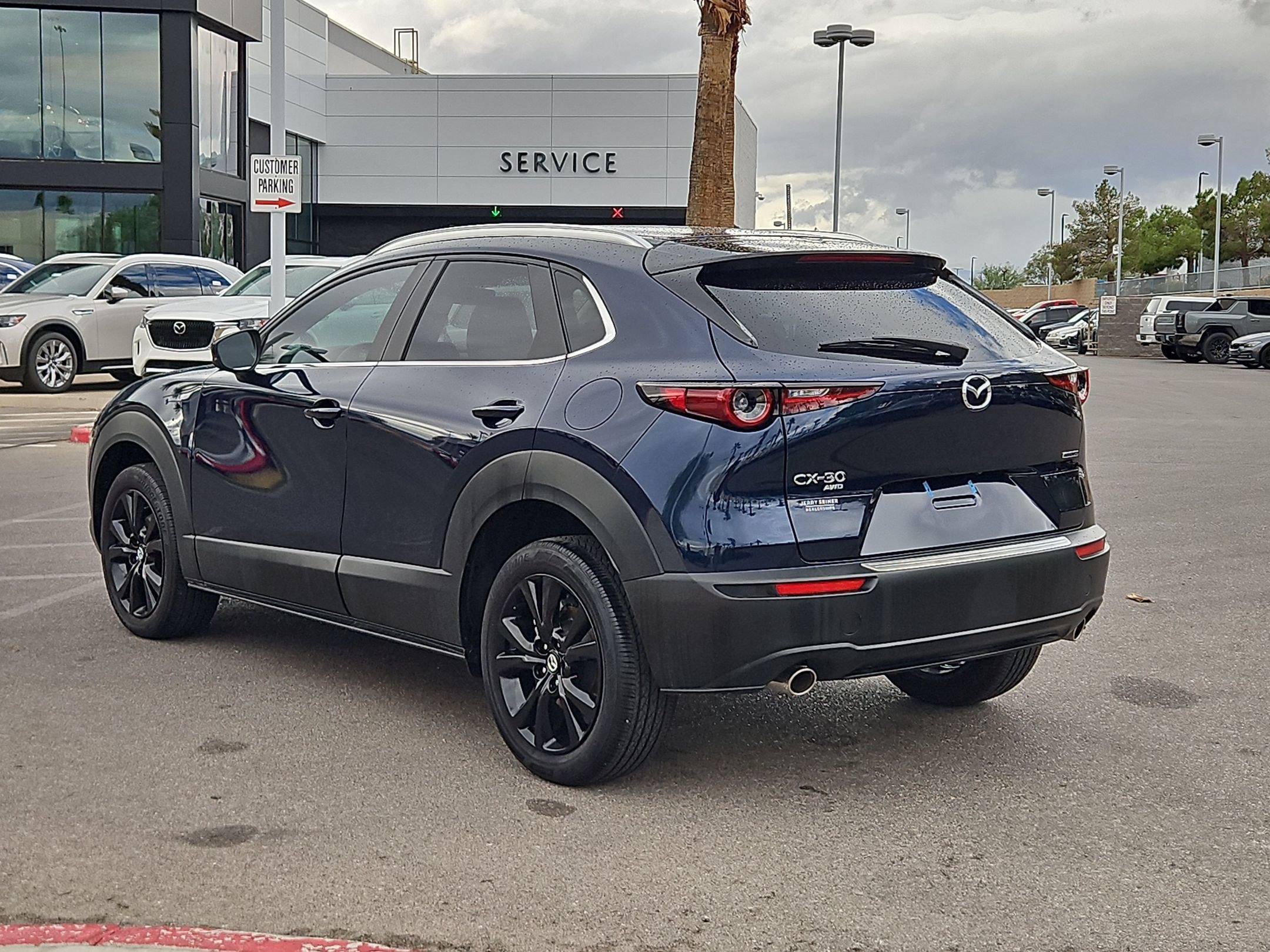 Certified 2025 MAZDA CX-30 AWD 2.5 S w/ Select Sport Pkg image 3