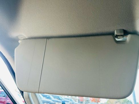 Used 2021 Ford Transit 250 Medium Roof image 31