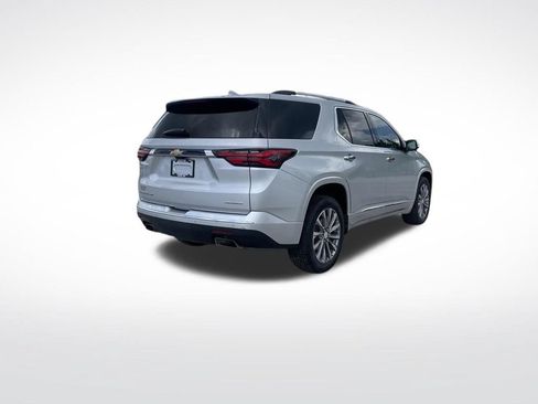 Used 2022 Chevrolet Traverse Premier w/ LPO, Floor Liner Package AWD/4WD image 5