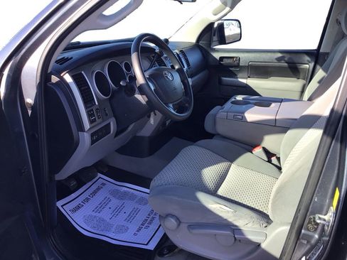 Used 2010 Toyota Tundra 4x4 Double Cab image 8