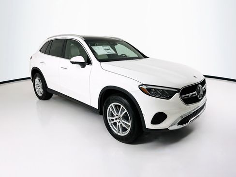 New 2026 Mercedes-Benz GLC 300 image 1