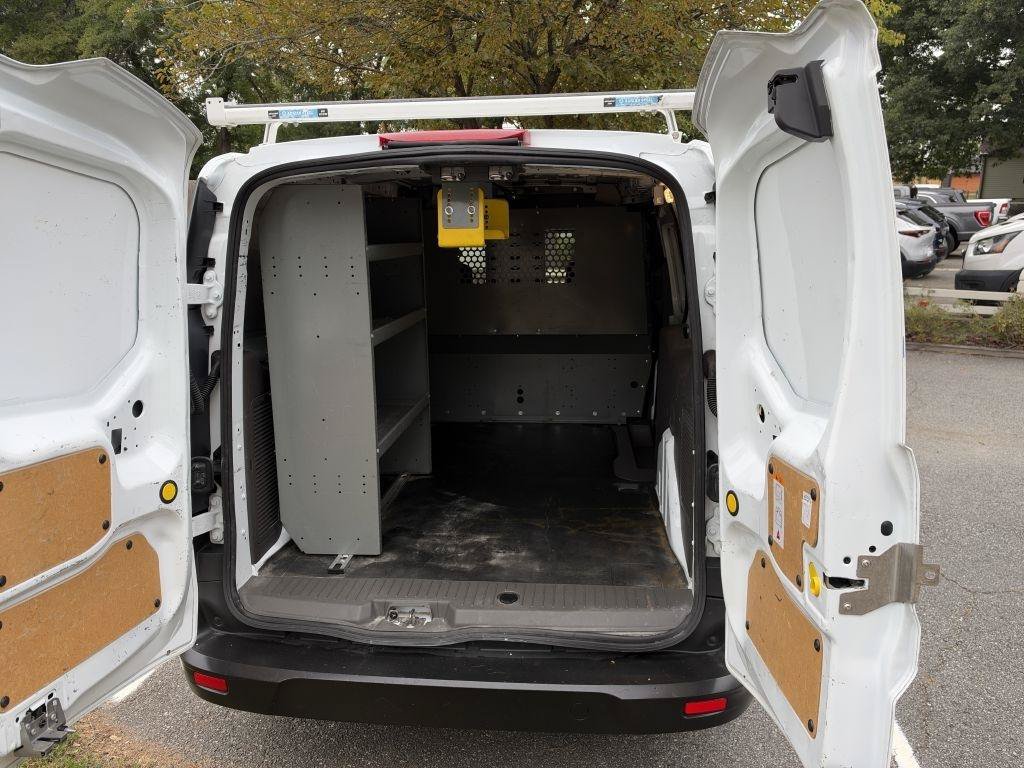 Used 2022 Ford Transit Connect XL FWD image 9