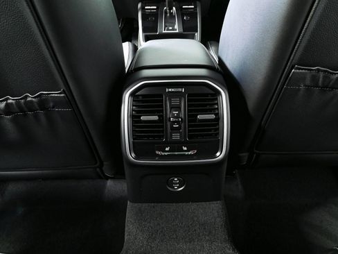 New 2026 Porsche Macan S AWD/4WD image 21