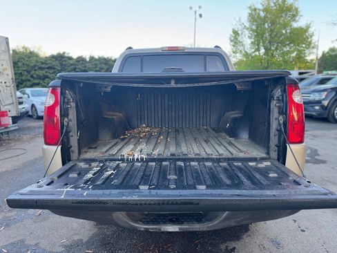 Used 2005 Ford Explorer Sport Trac XLT image 7