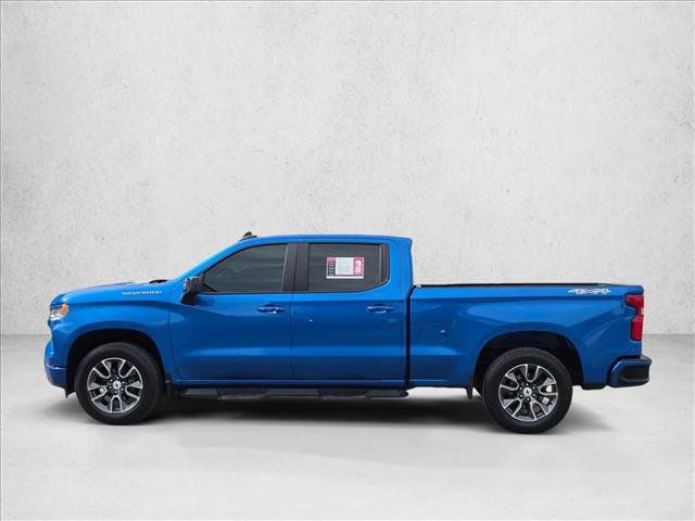Used 2022 Chevrolet Silverado 1500 RST w/ Convenience Package II AWD/4WD image 2
