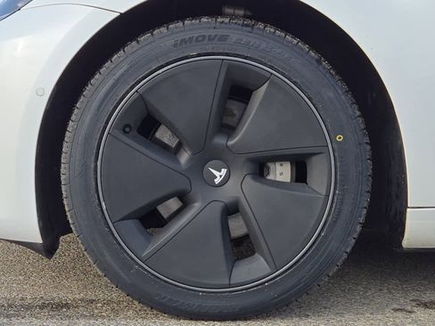 Used 2021 Tesla Model 3 Long Range image 6