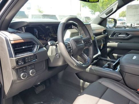 New 2026 GMC Yukon Denali w/ Sun & Power Step Package AWD/4WD image 20
