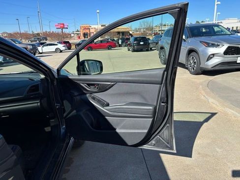 Used 2018 Subaru Crosstrek 2.0i Premium image 23