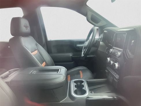 Used 2021 GMC Sierra 1500 AT4 w/ AT4 Premium Package image 10