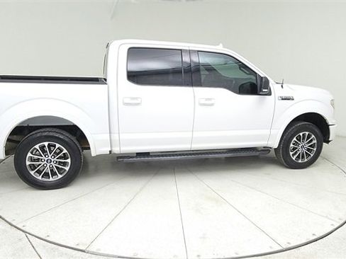 Used 2018 Ford F150 XLT w/ Equipment Group 302A Luxury image 4