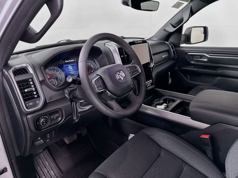 New 2026 RAM 1500 4x4 Crew Cab image 13