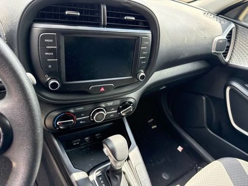 Certified 2024 Kia Soul LX w/ Option Group 015 FWD image 18