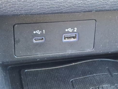 Used 2022 Mitsubishi Outlander ES image 25