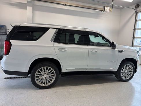 Used 2026 GMC Yukon Elevation AWD/4WD image 10