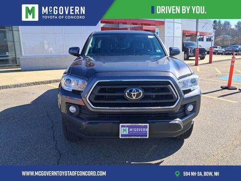 Used 2023 Toyota Tacoma SR5 AWD/4WD image 7