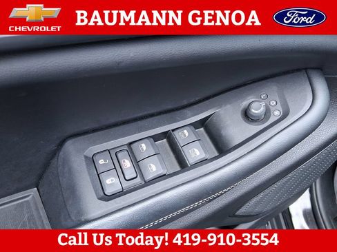 Used 2023 Jeep Grand Cherokee Altitude AWD/4WD image 12