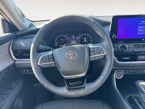 New 2026 Toyota Grand Highlander AWD image 15