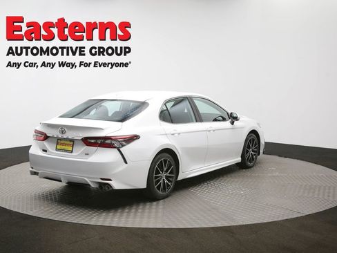 Used 2024 Toyota Camry SE FWD image 40