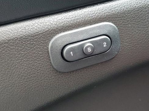 Used 2019 Jeep Grand Cherokee Limited w/ Trailer Tow Group IV image 29