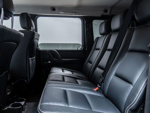Used 2017 Mercedes-Benz G 550 image 5