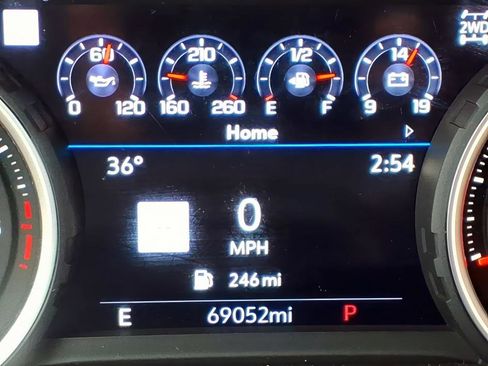 Used 2021 Chevrolet Tahoe Premier image 24