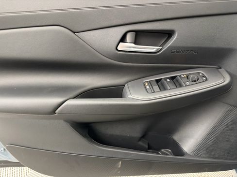 New 2026 Nissan Sentra SV w/ SV Convenience Package FWD image 22