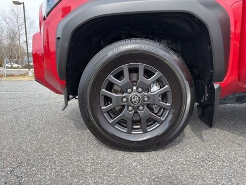 Used 2025 Toyota 4Runner SR5 image 25