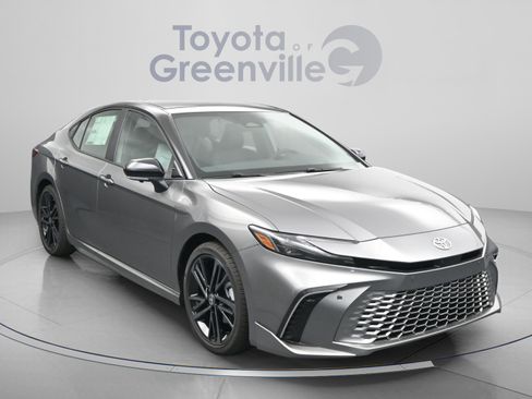 Used 2025 Toyota Camry XSE w/ Premium Plus Package FWD image 19