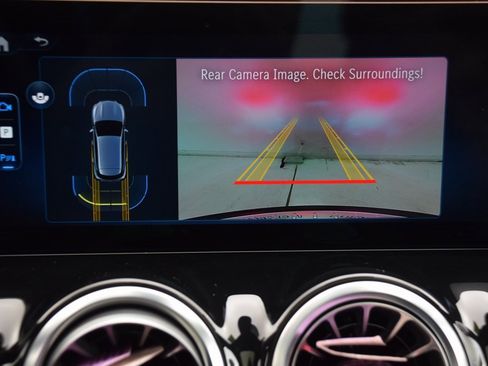 Certified 2025 Mercedes-Benz GLA 250 image 26