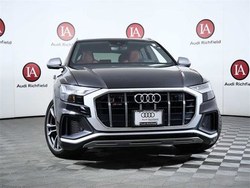 Used 2022 Audi SQ8 Prestige image 3