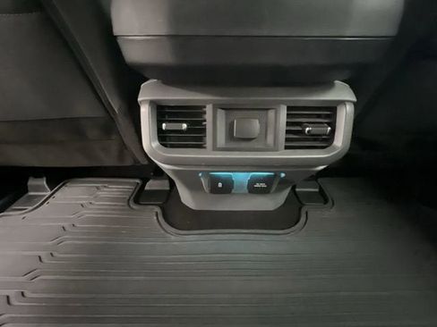Used 2022 Ford F150 XLT w/ Equipment Group 302A High AWD/4WD image 21