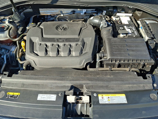 Used 2024 Volkswagen Tiguan SE R-Line AWD/4WD image 28