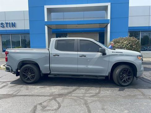 Used 2024 Chevrolet Silverado 1500 Custom w/ LPO, Dark Essentials Package AWD/4WD image 8
