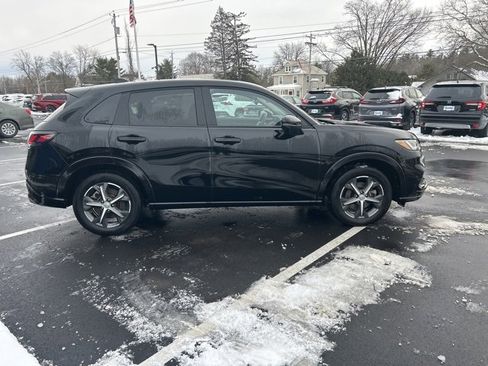 Certified 2024 Honda HR-V EX-L image 5