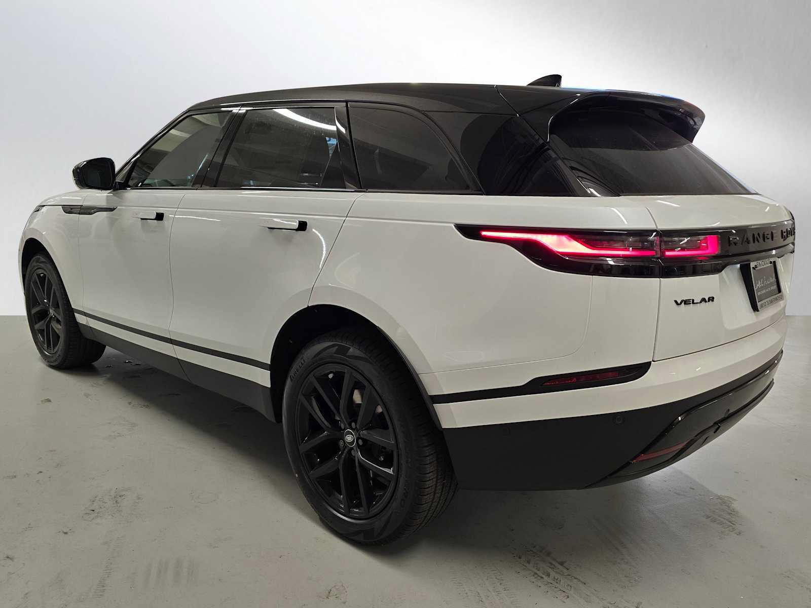 New 2026 Land Rover Range Rover Velar S AWD/4WD image 3