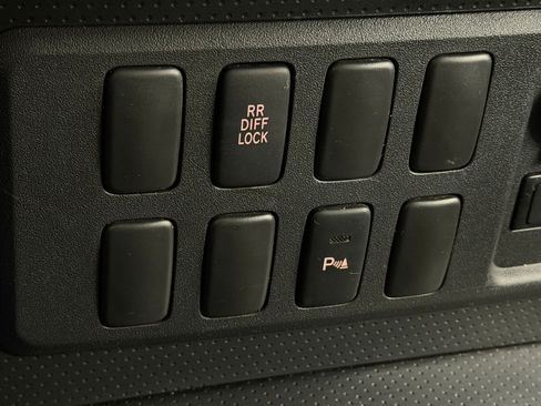 Used 2008 Toyota FJ Cruiser 4WD image 13