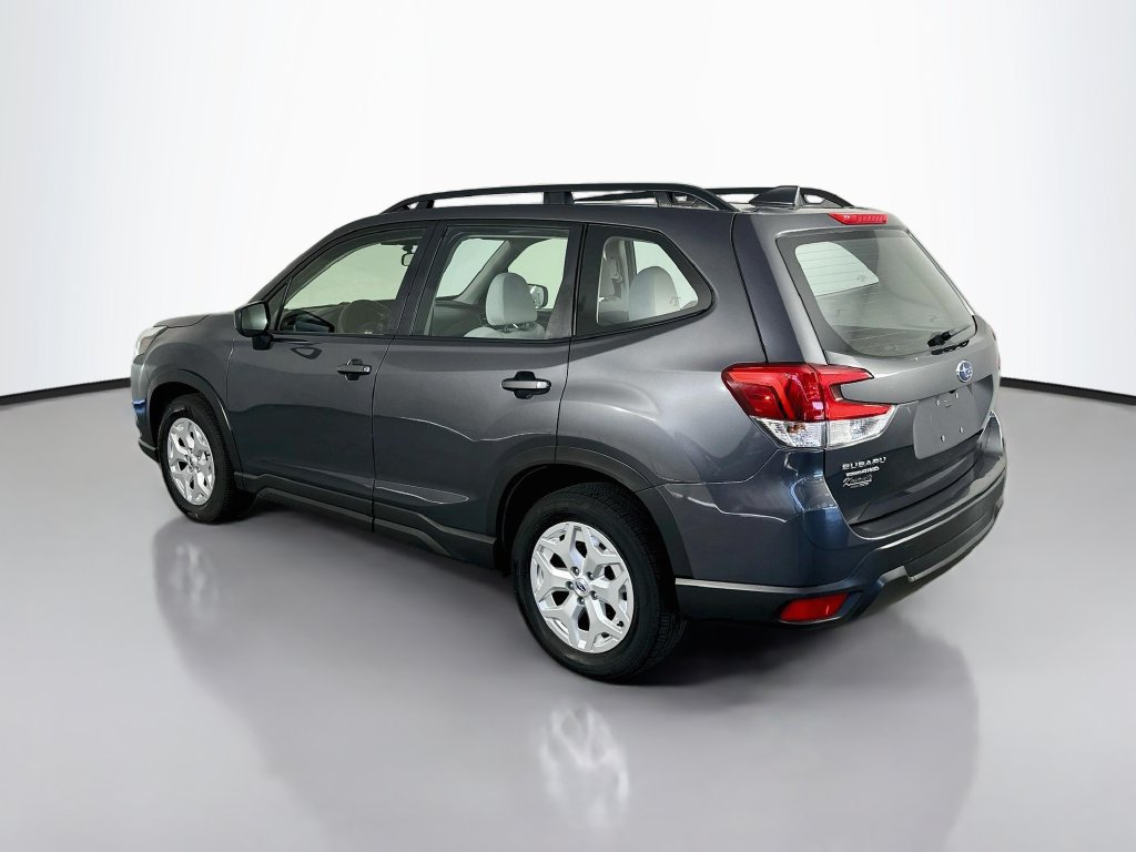 Used 2023 Subaru Forester AWD/4WD image 5