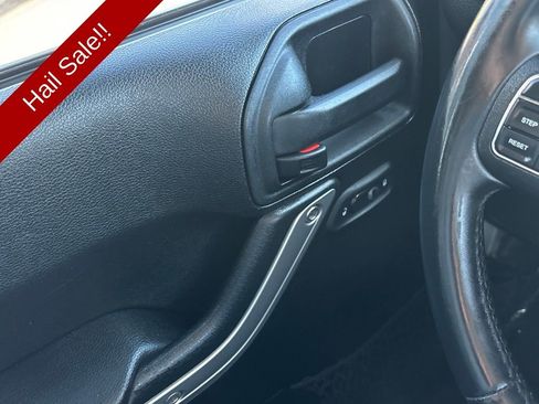 Used 2012 Jeep Wrangler Rubicon w/ PWR Convenience Group image 11