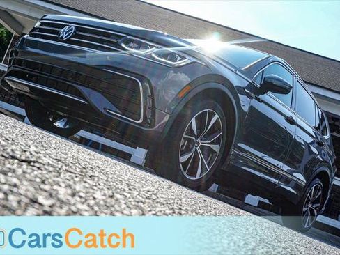 Used 2022 Volkswagen Tiguan SEL R-Line AWD/4WD image 4